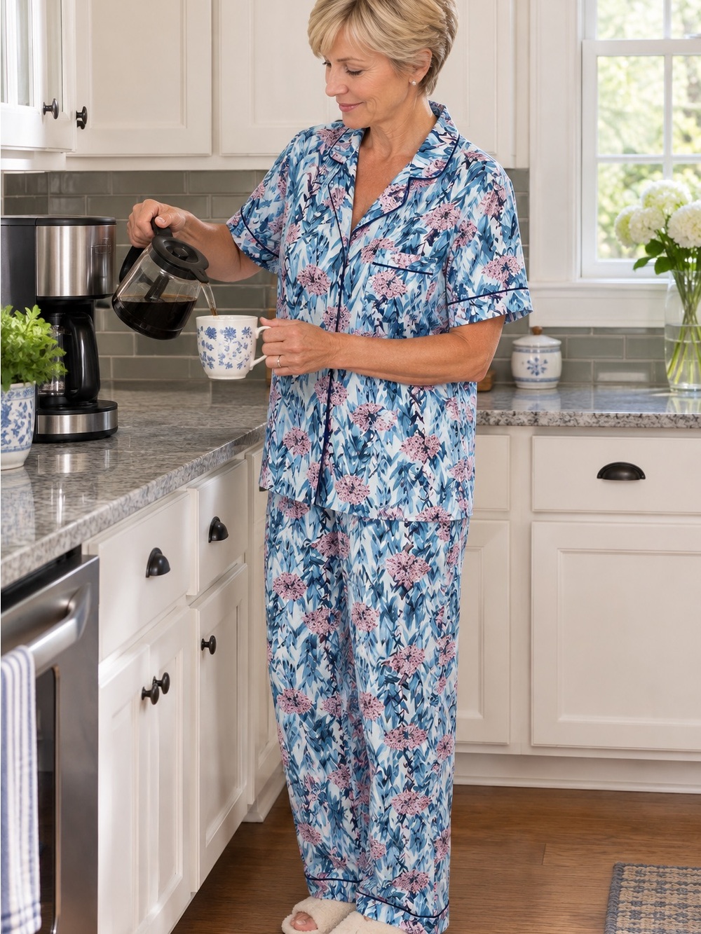Cynthia Rowley PAJAMAS L  like new, elastic waist, 2 pockets, lightweight